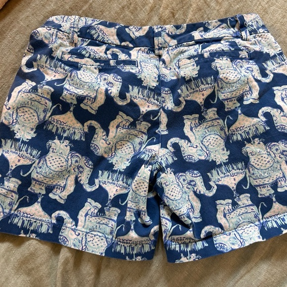 Lilly Pulitzer Jayne Shorts Deep Indigo Joy Ride Elephants Cotton Blue 7" Size 2 - Picture 7 of 12